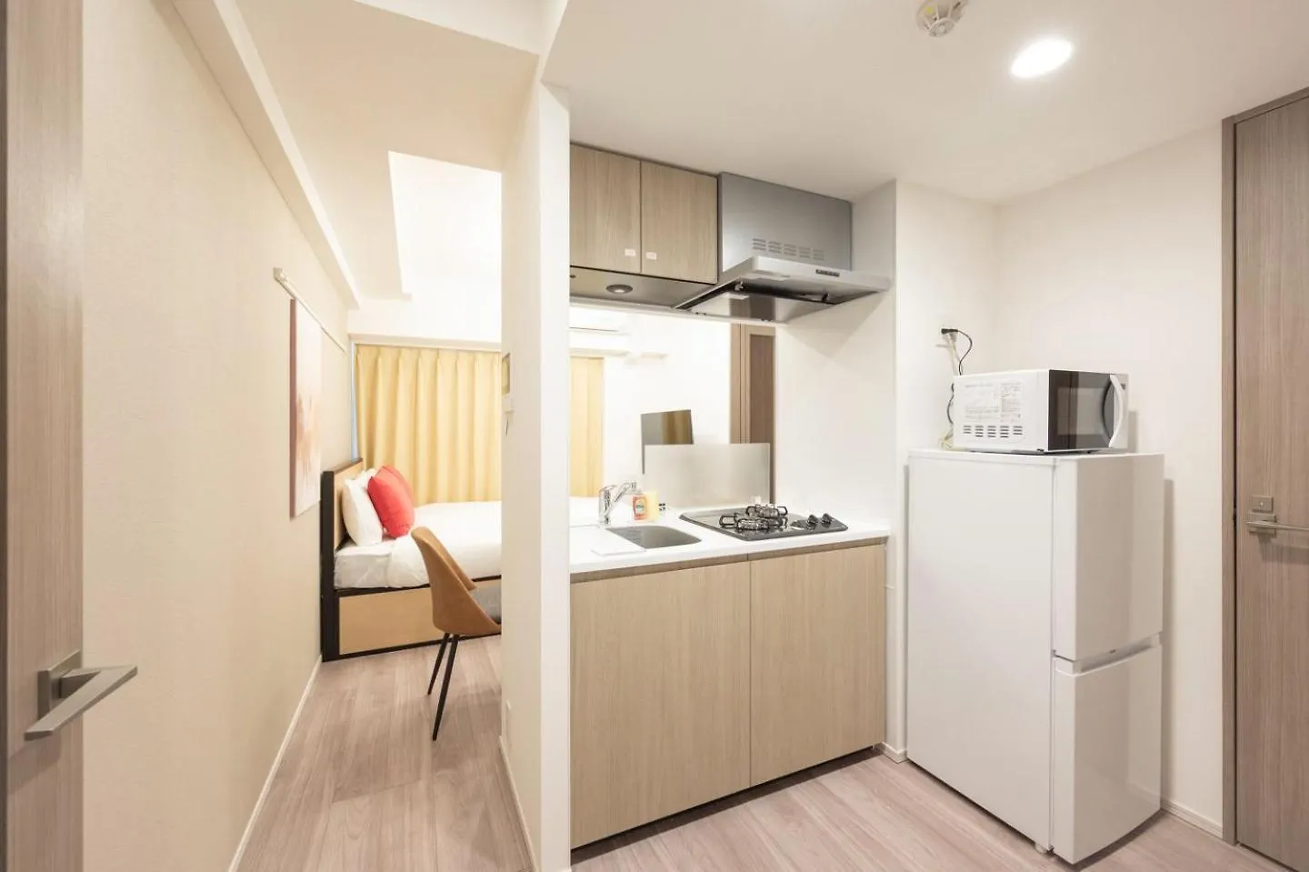 Dearicious Honjoazumabashi II Apartment Tokyo