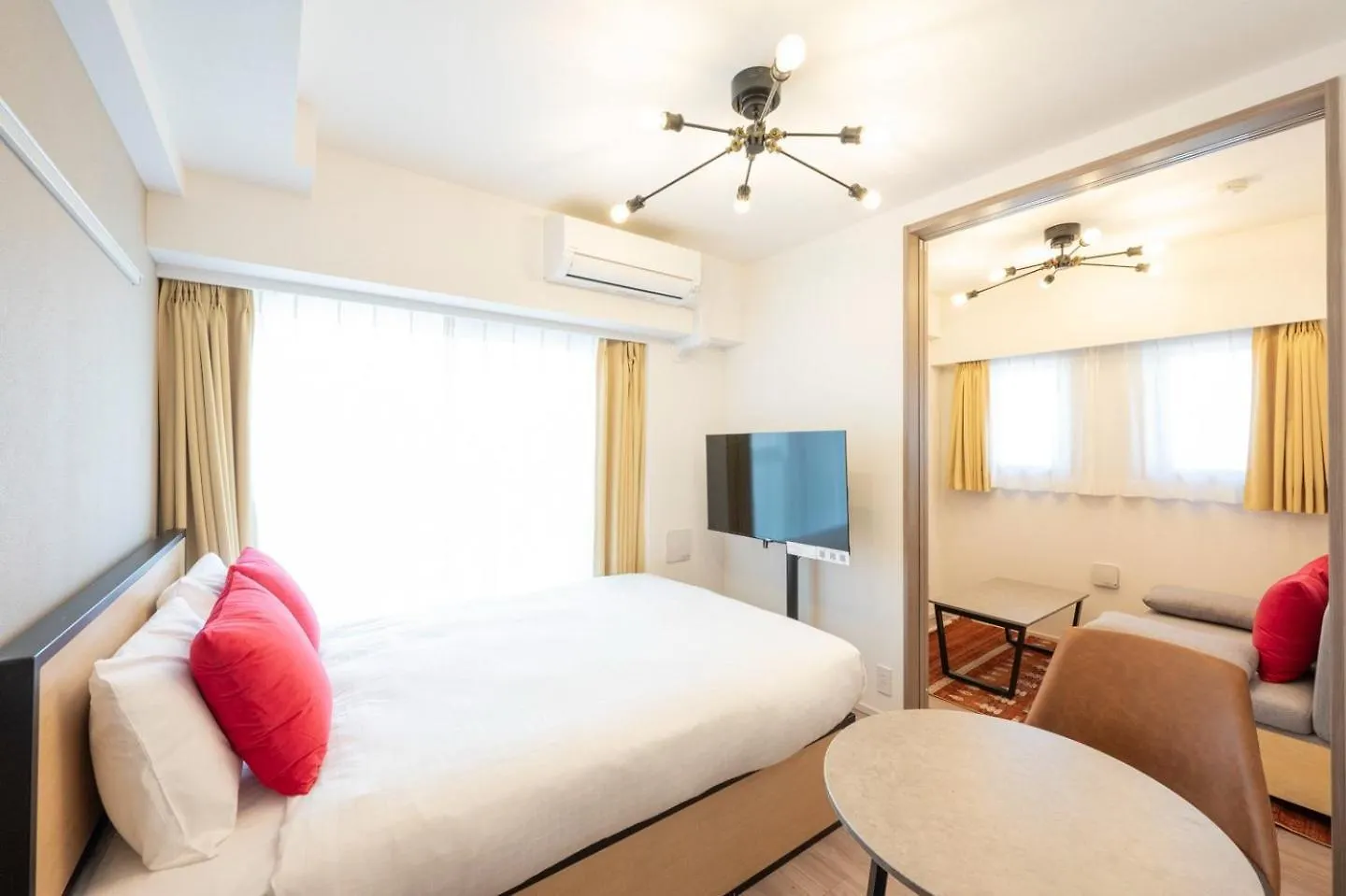 Dearicious Honjoazumabashi II Apartment Tokyo
