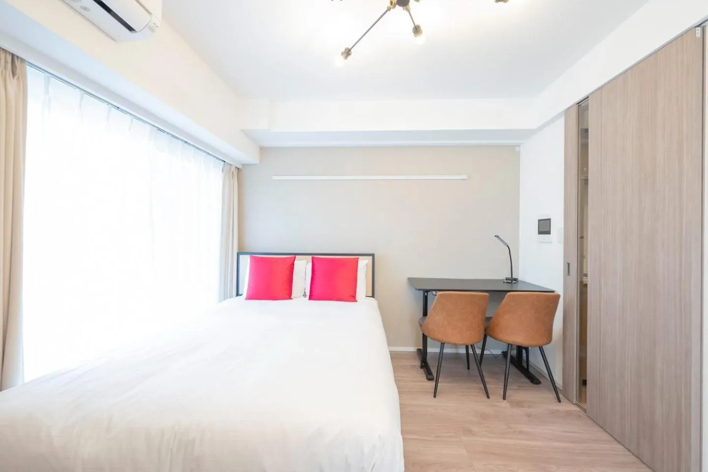 Dearicious Honjoazumabashi II Apartment Tokyo