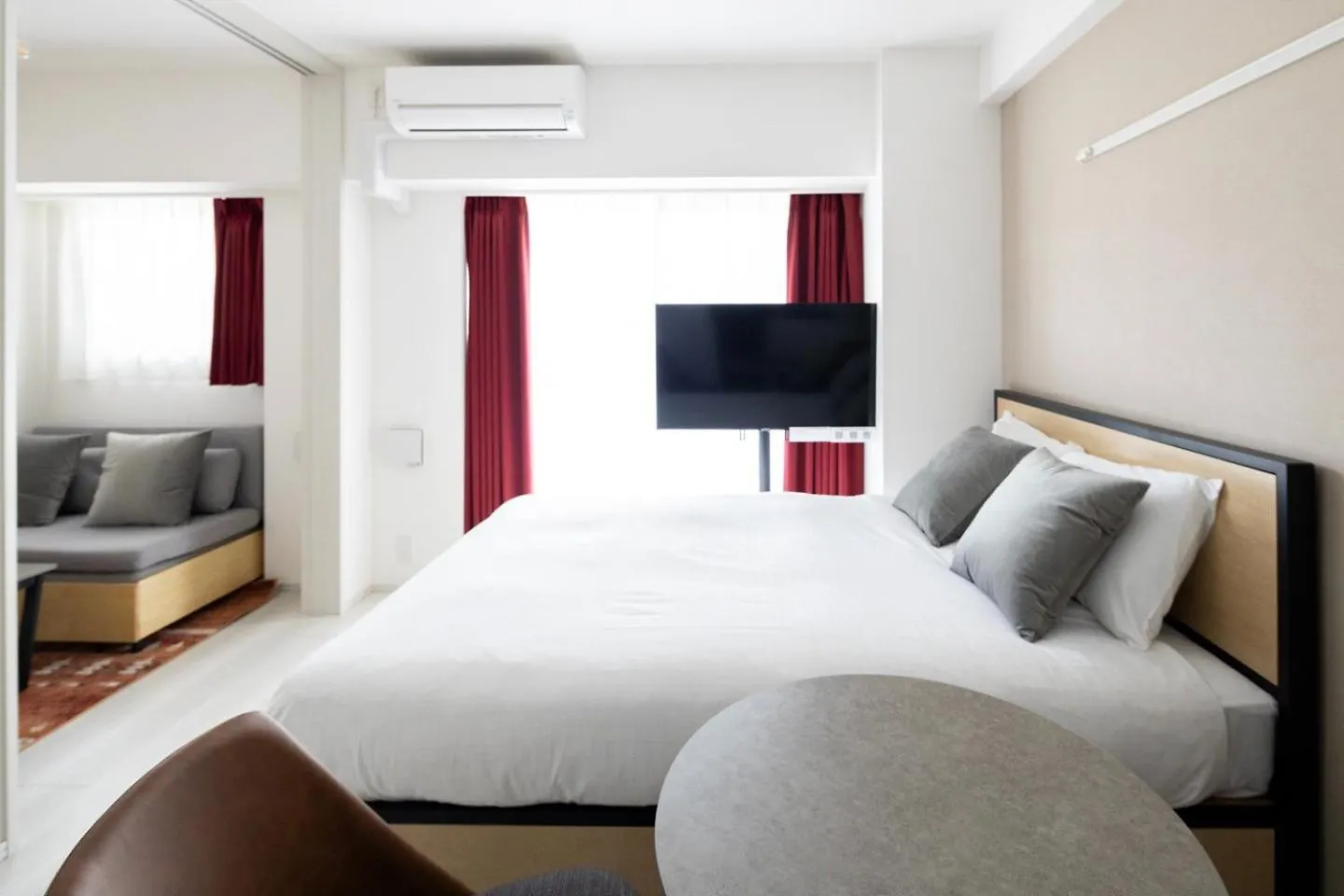 Dearicious Honjoazumabashi II Apartment Tokyo