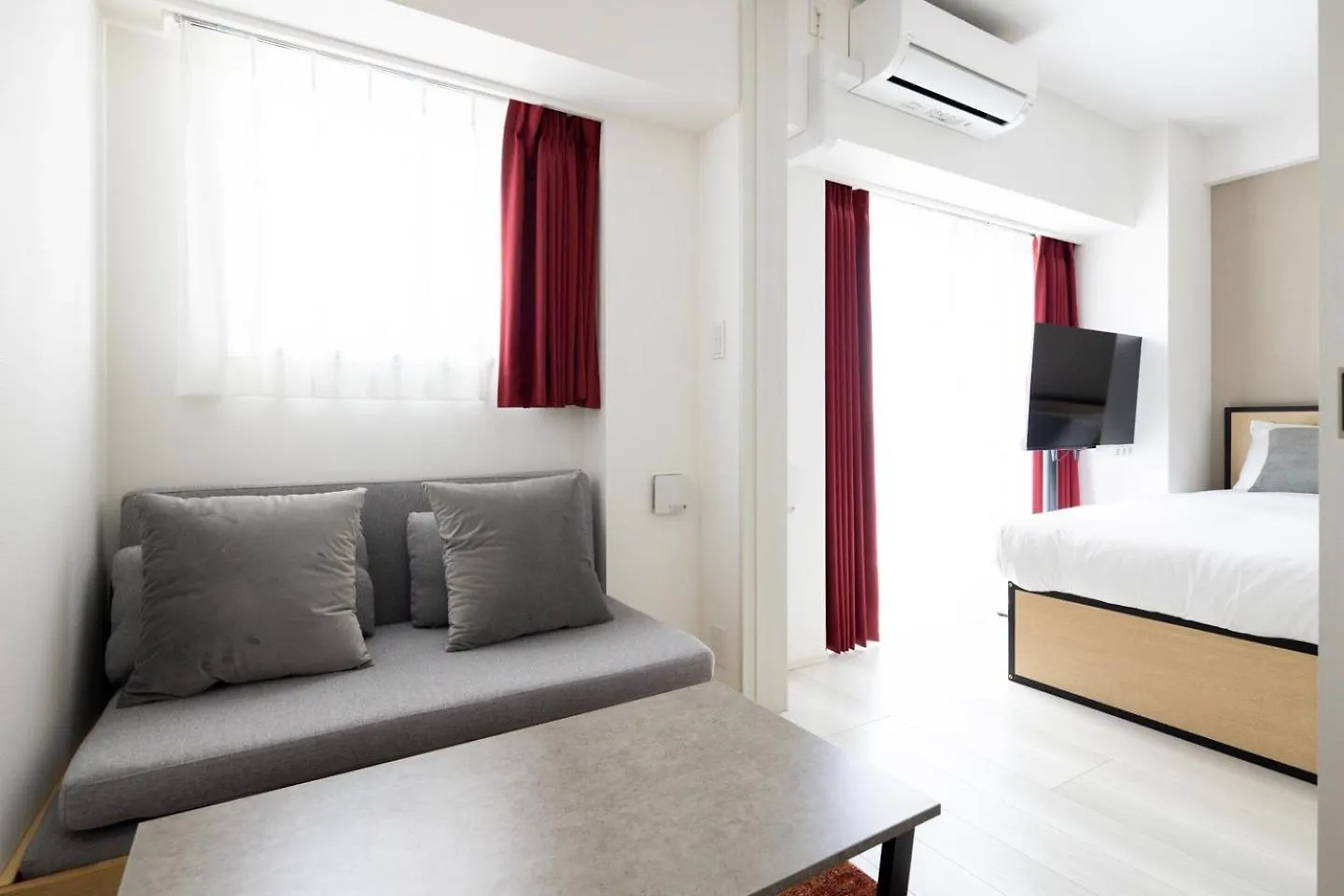 Dearicious Honjoazumabashi II Apartment Tokyo Japan
